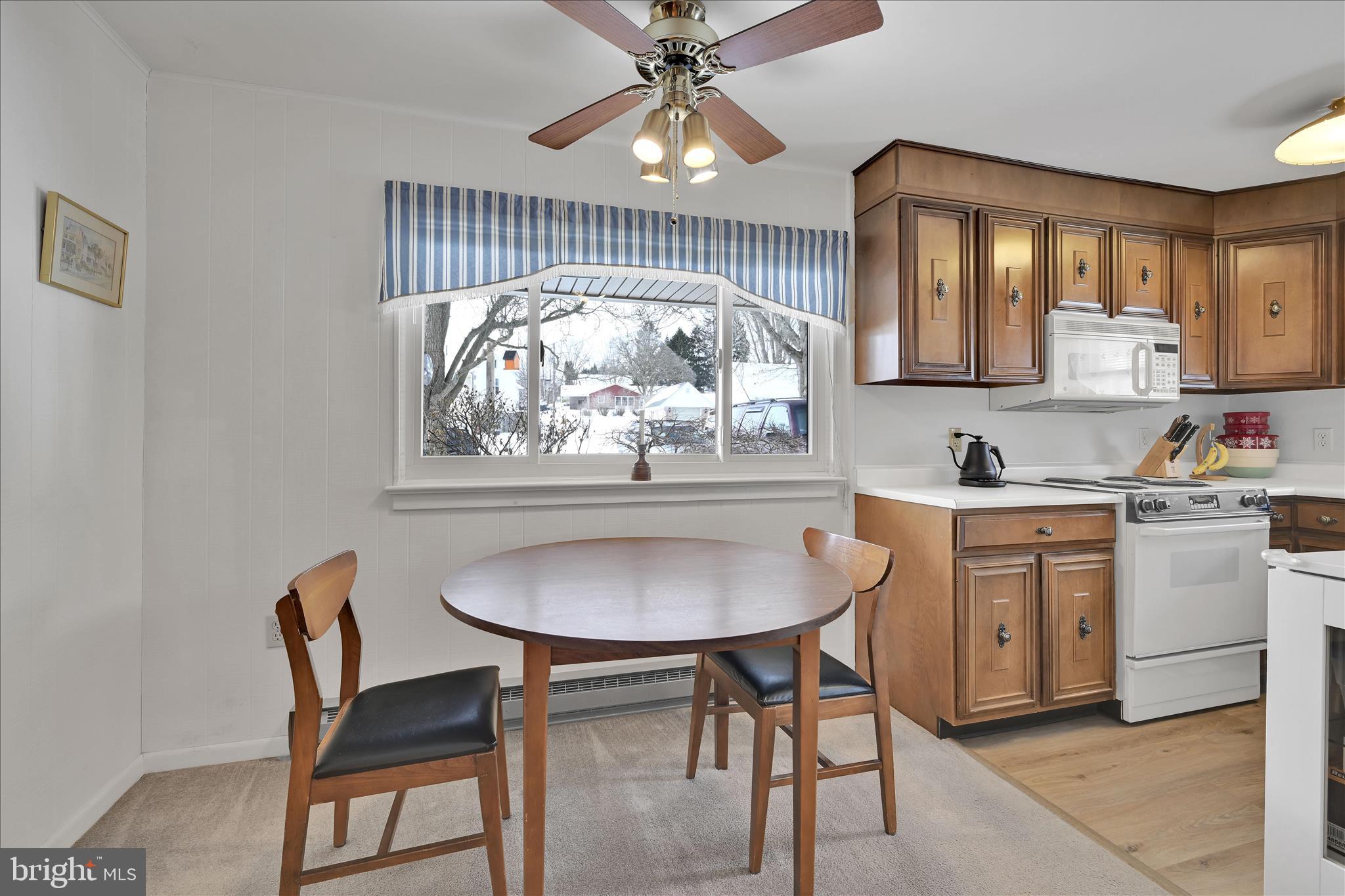 1827 Divot Court Lancaster, PA 17602 - Photo 23 of 36 In-Law Kitchen