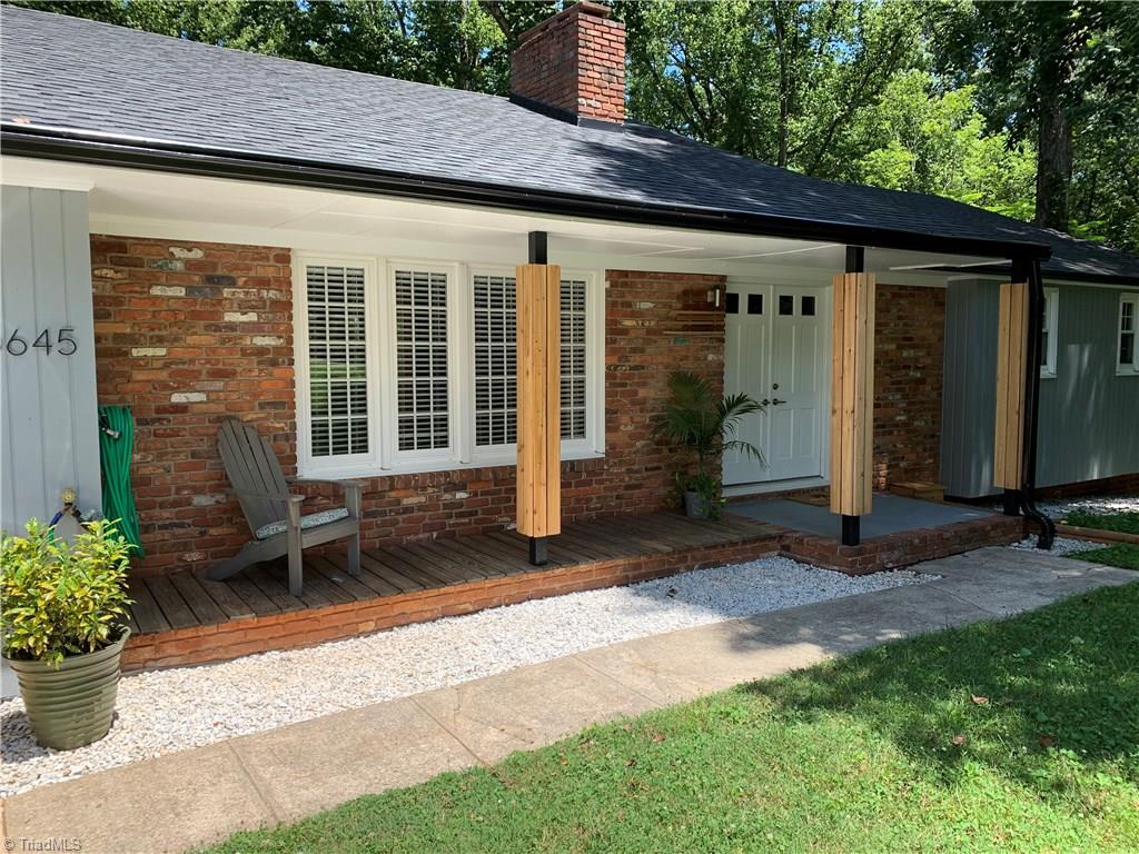 5645 Sweetbriar Road Pfafftown, NC 27040 - Photo 3 of 30 Gallery Image 3