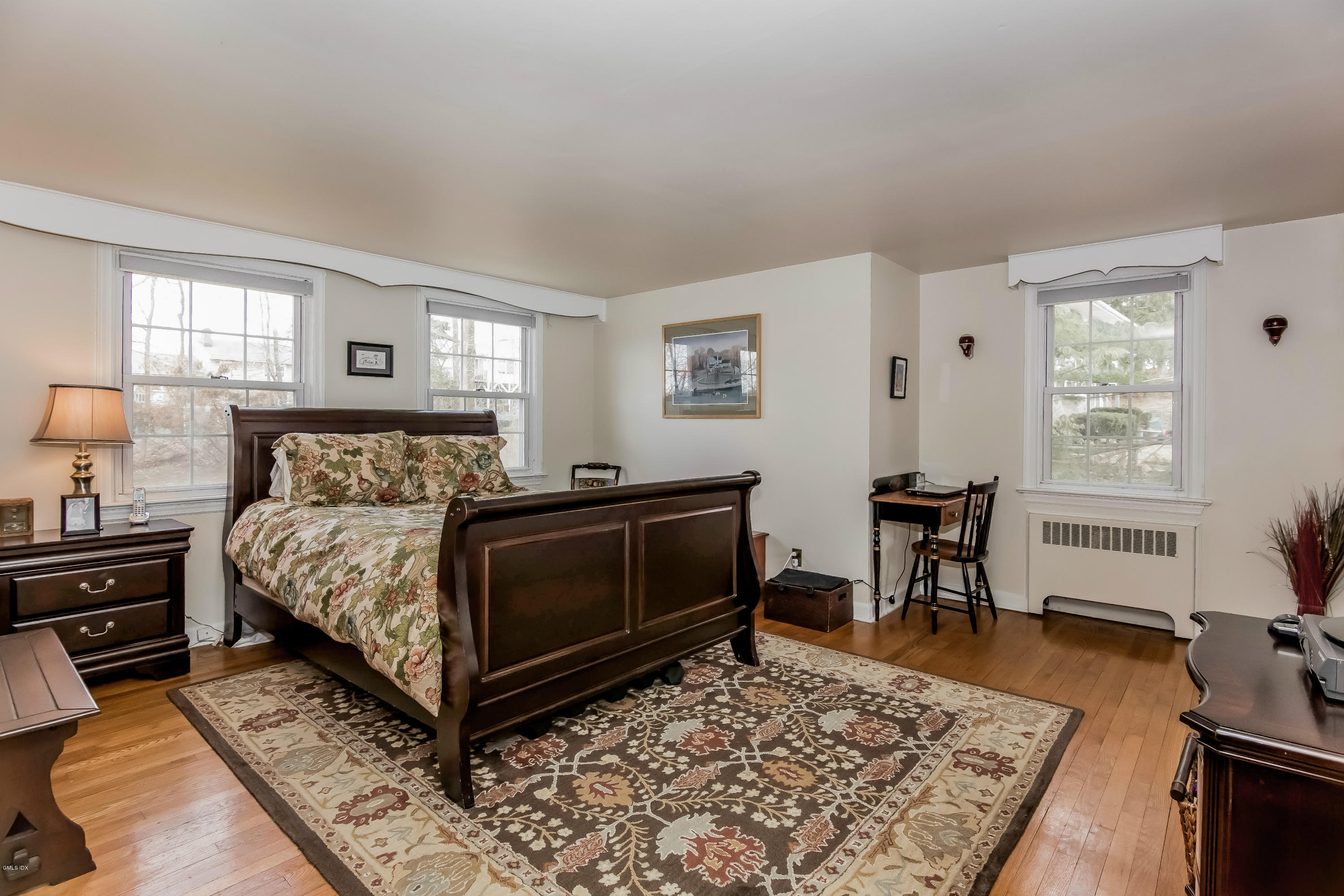 29 Homestead Road Greenwich, CT 06831 - Photo 18 of 27 017-Master_Bedroom-883605-print