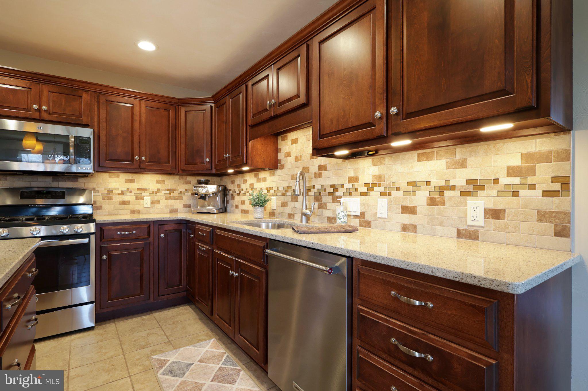 128 Waypoint Circle State College, PA 16801 - Photo 18 of 77