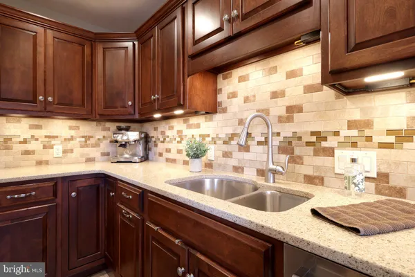 $715,000 | 128 Waypoint Circle, State College, PA 16801