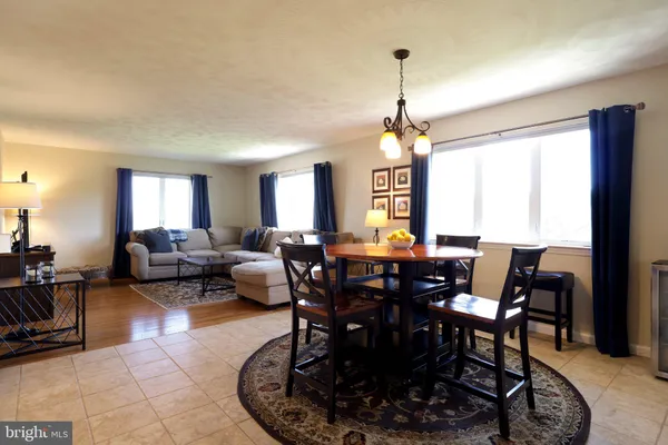 $715,000 | 128 Waypoint Circle, State College, PA 16801