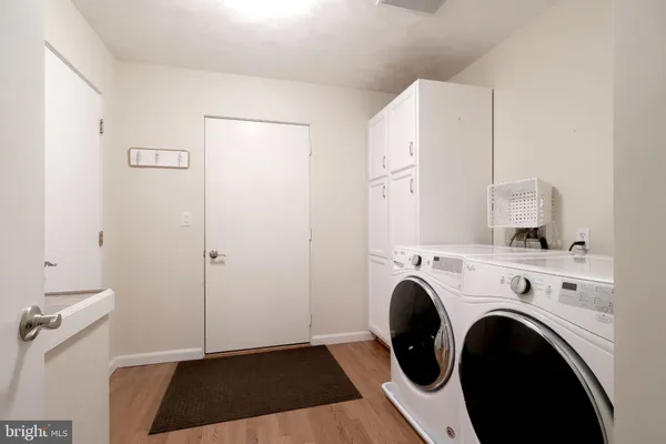 $715,000 | 128 Waypoint Circle, State College, PA 16801