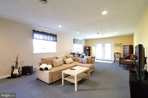 $715,000 | 128 Waypoint Circle, State College, PA 16801