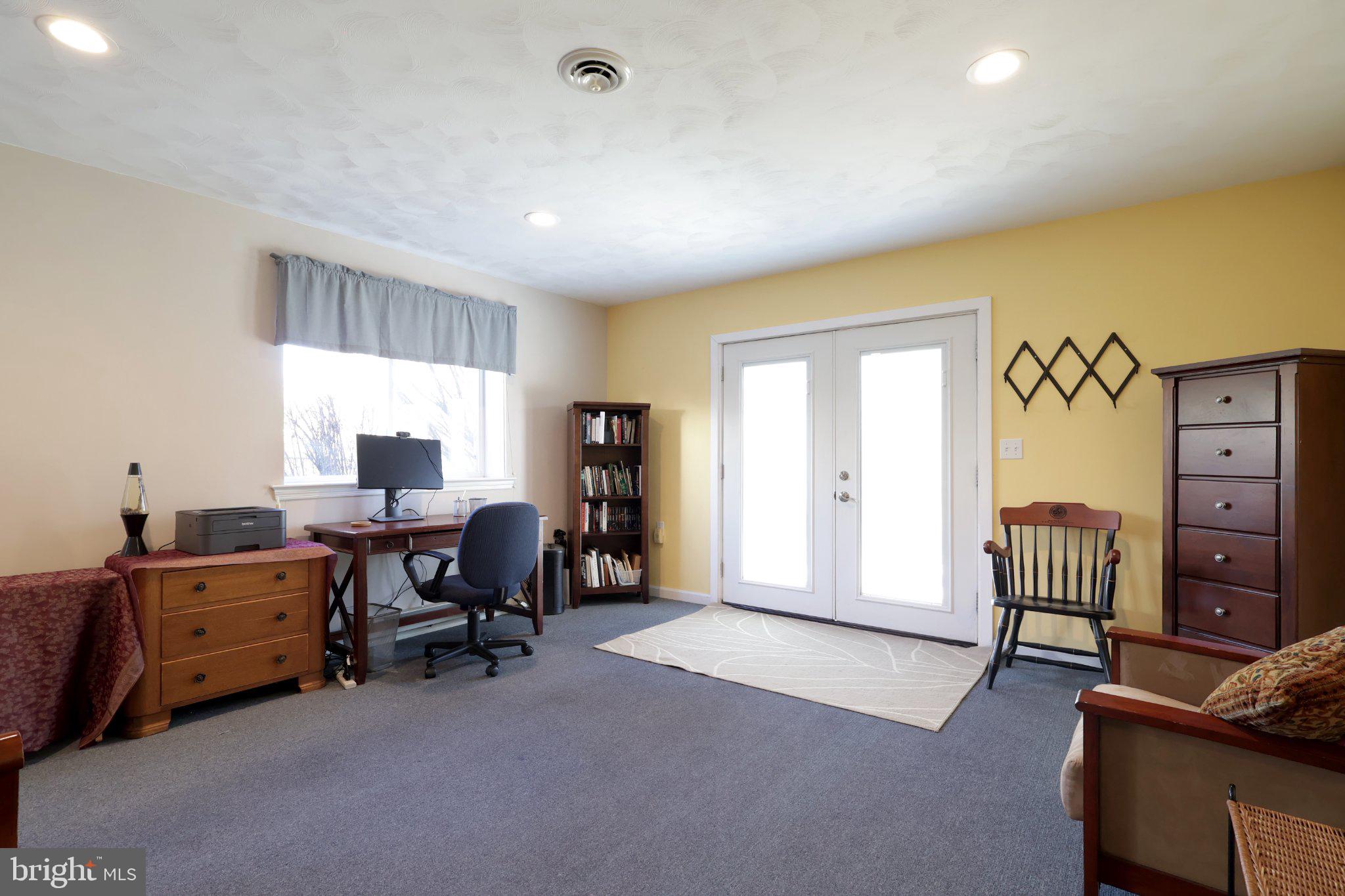 128 Waypoint Circle State College, PA 16801 - Photo 47 of 77