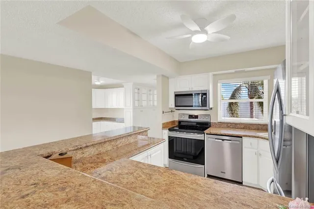 $440,000 | 1950 Southwest Palm City Road, Unit 1307, Stuart, FL 34994