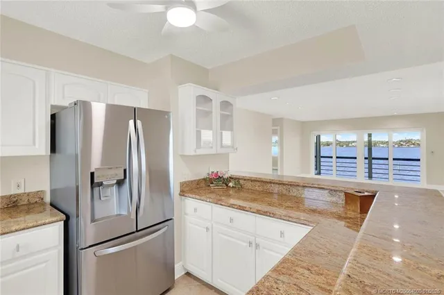 $440,000 | 1950 Southwest Palm City Road, Unit 1307, Stuart, FL 34994