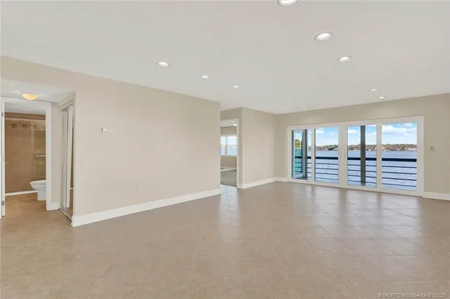 $440,000 | 1950 Southwest Palm City Road, Unit 1307, Stuart, FL 34994