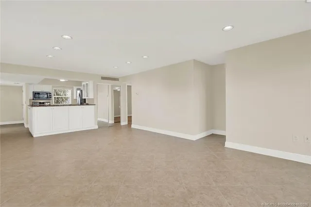 $440,000 | 1950 Southwest Palm City Road, Unit 1307, Stuart, FL 34994