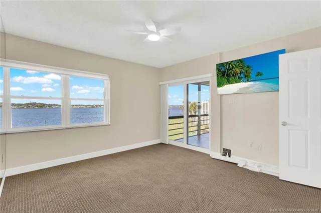 $440,000 | 1950 Southwest Palm City Road, Unit 1307, Stuart, FL 34994