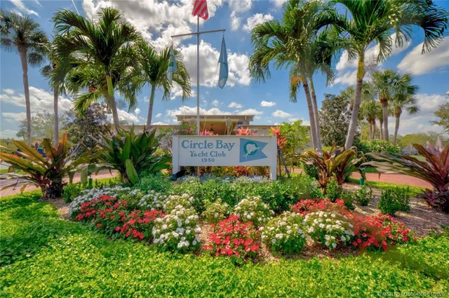 $440,000 | 1950 Southwest Palm City Road, Unit 1307, Stuart, FL 34994