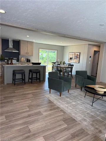 $255,000 | 516 Lake Mullis Road, Harmony, NC 28634