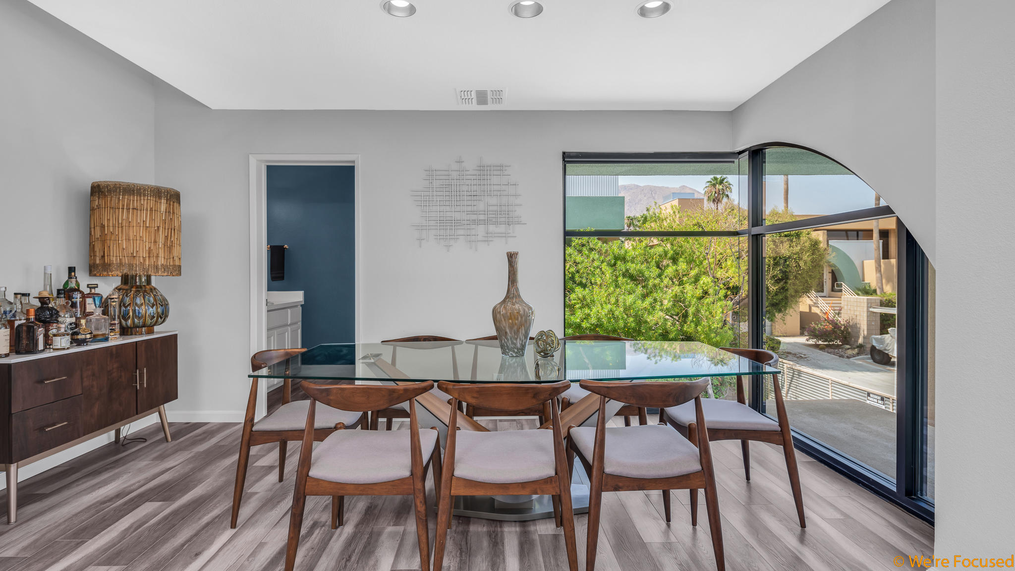 100 East Stevens Road, Unit 507 Palm Springs, CA 92262 - Photo 3 of 25 a dining room with furniture and window