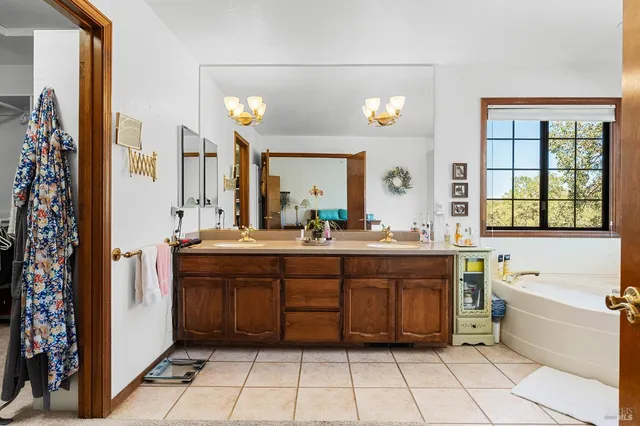 $400,000 | 14420 Mesa Court, Red Bluff, CA 96080