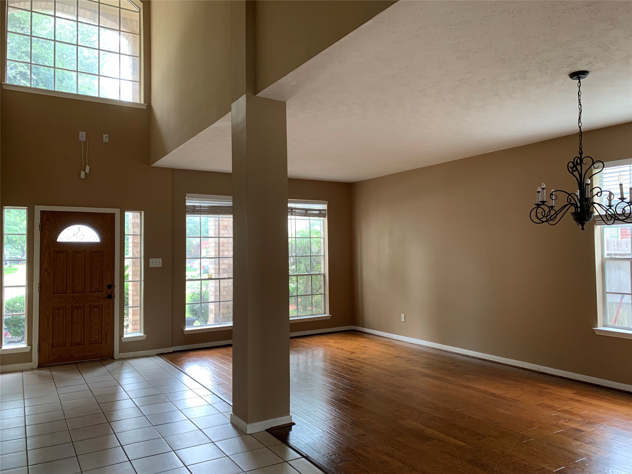 20703 Riviere Lane Spring, TX 77388 - Photo 3 of 50