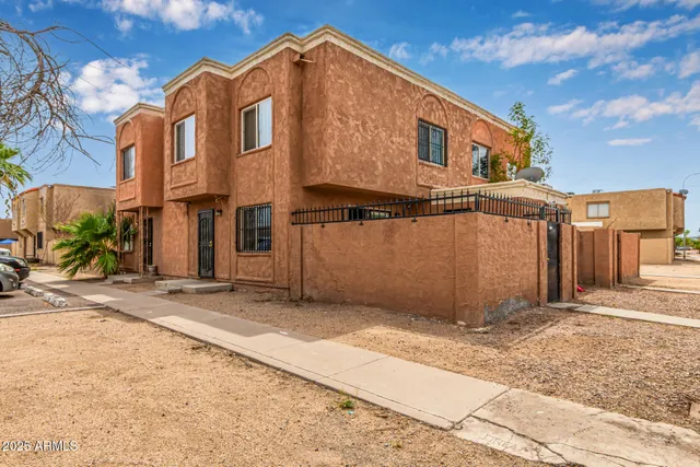 a backyard of a house