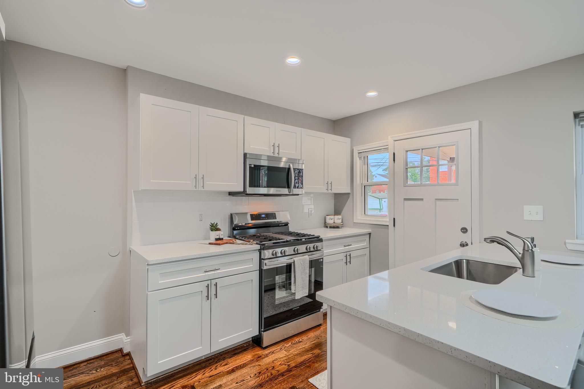 851 Arncliffe Road Baltimore, MD 21221 - Photo 17 of 49