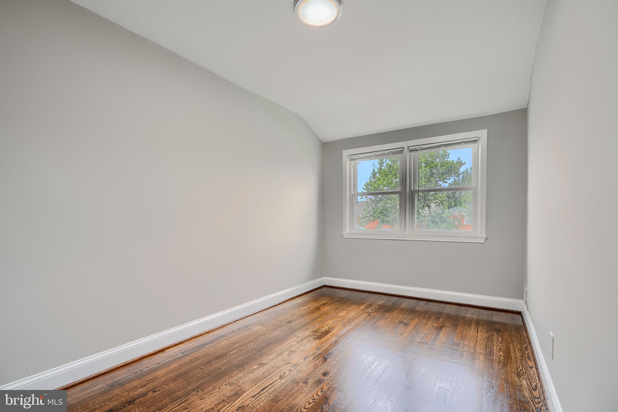 851 Arncliffe Road Baltimore, MD 21221 - Photo 28 of 49