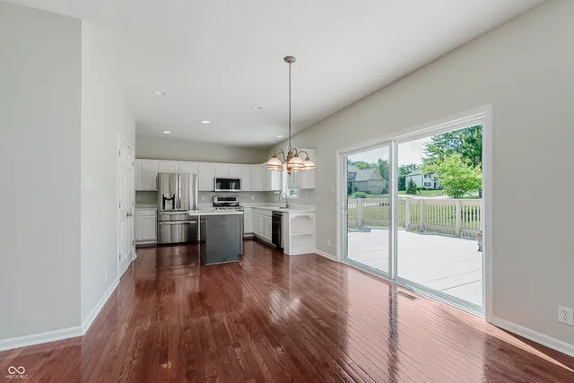 $585,000 | 4150 Huntsman Drive, Zionsville, IN 46077