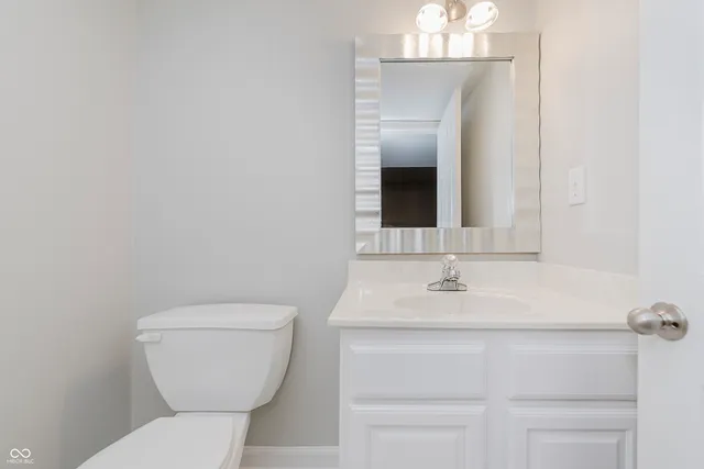 $585,000 | 4150 Huntsman Drive, Zionsville, IN 46077