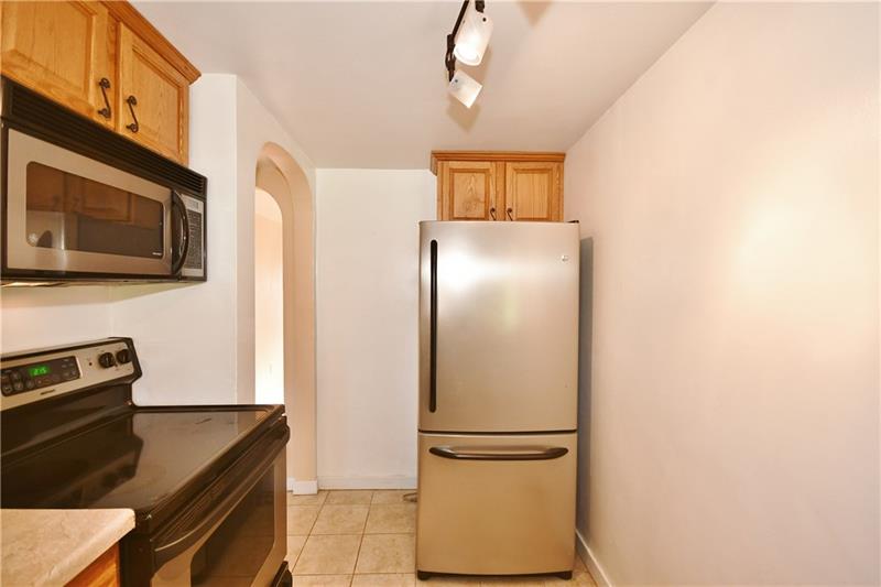 340 Ewing Road Carnegie, PA 15106 - Photo 14 of 24 Efficient Kitchen