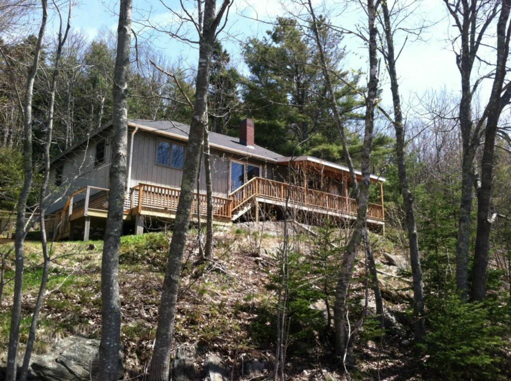100 West Side Road South Bristol, ME 04568 - Photo 3 of 12 Unique, open design with 3...