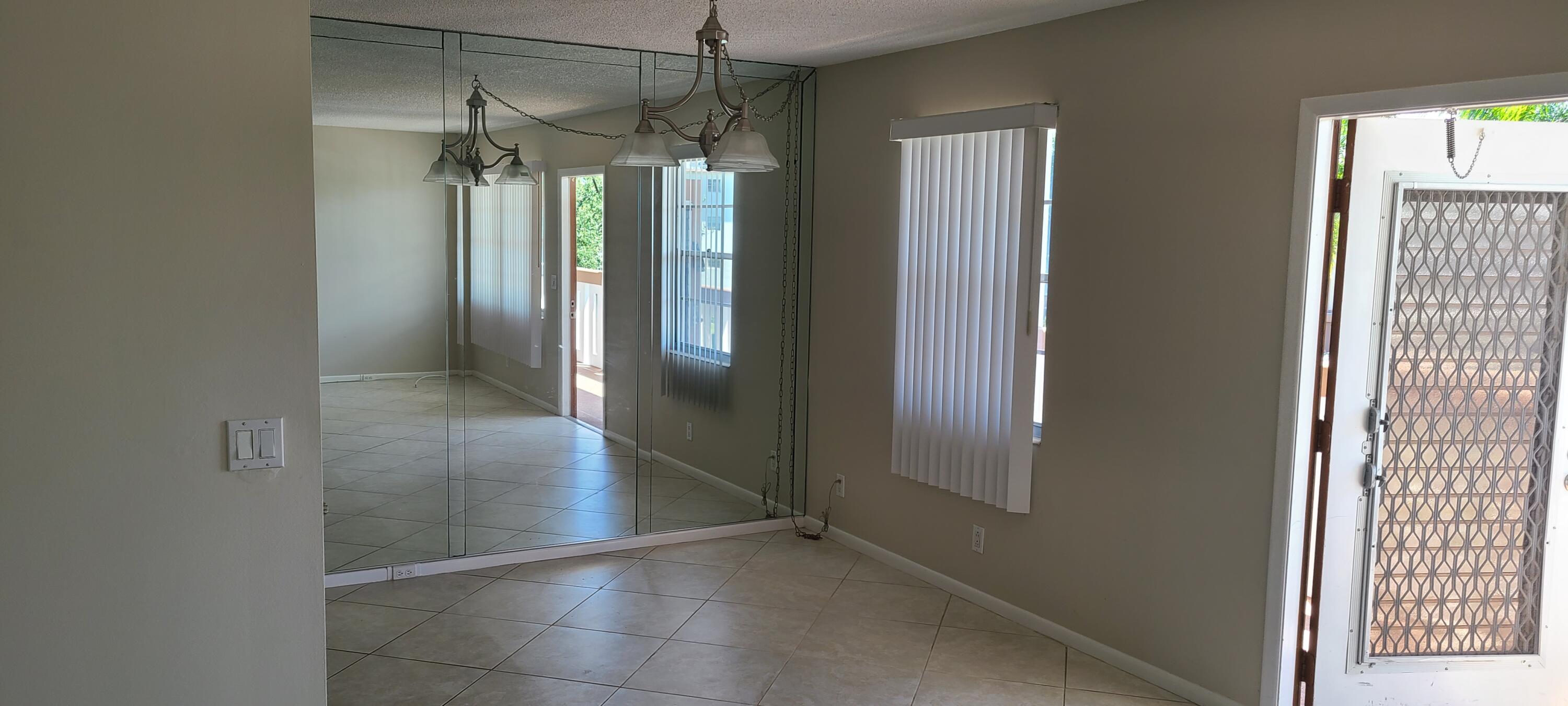 3015 Cornwall East, Unit 3015 Boca Raton, FL 33434 - Photo 7 of 19 c12