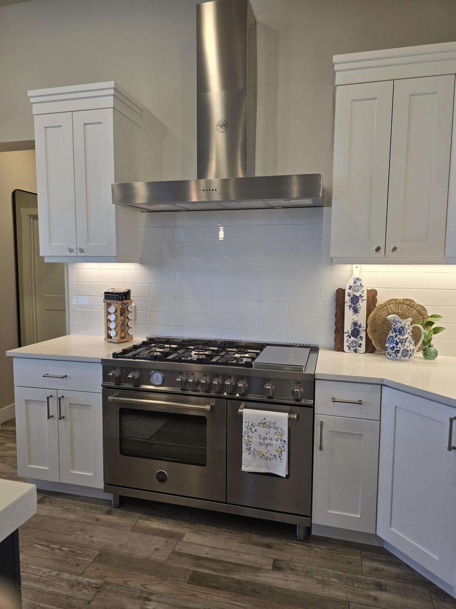 1663 Talus Way St. George, UT 84790 - Photo 6 of 53 IMG_4212