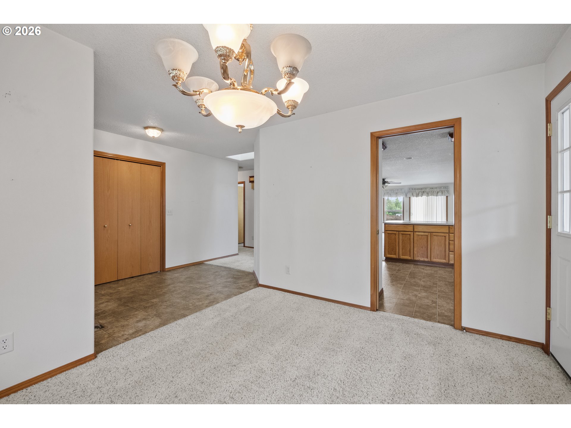 33114 Southwest JP W Road Scappoose, OR 97056 - Photo 8 of 46 Gallery Image 8