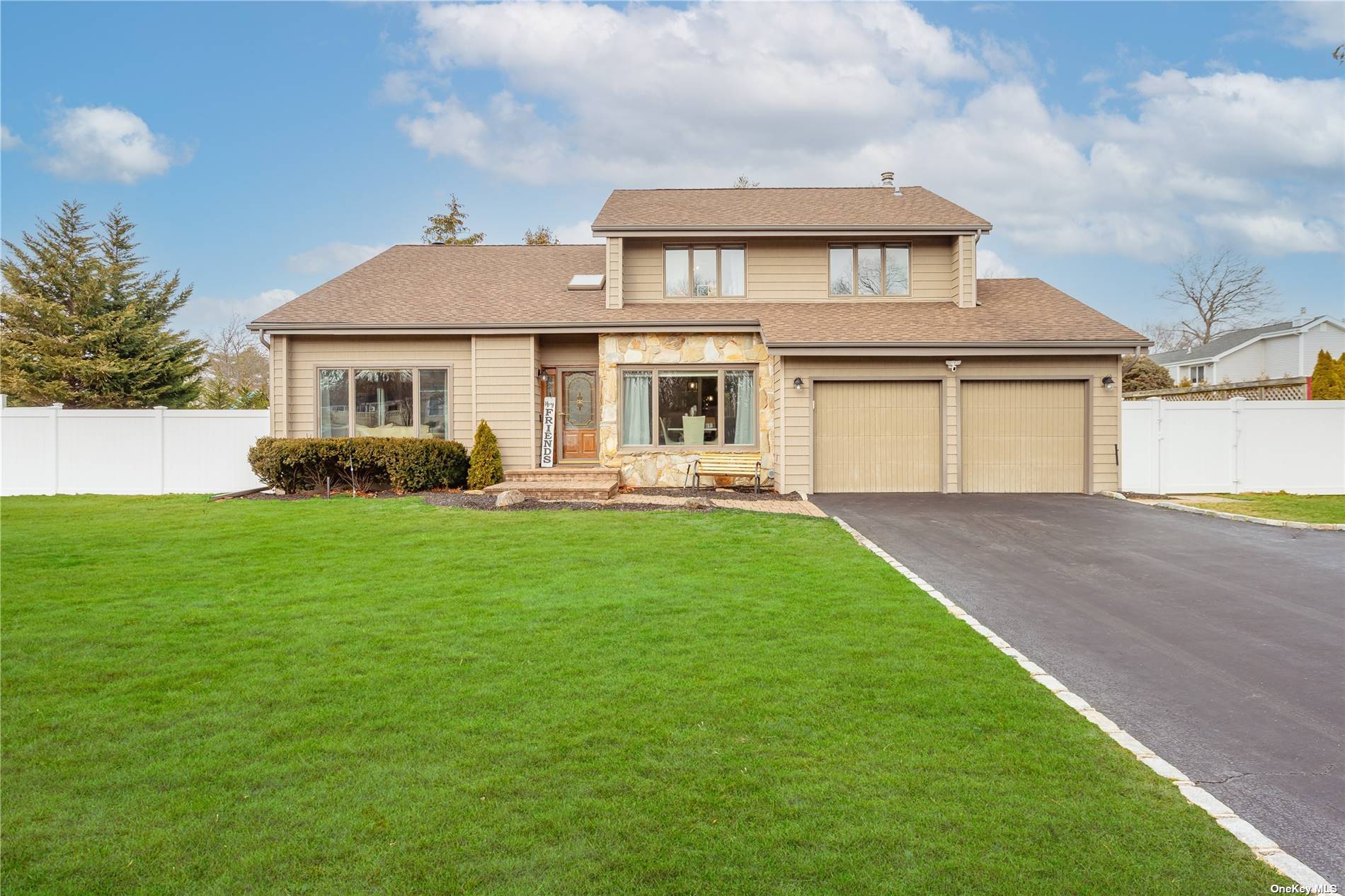 34 Fleetwood Road Commack, NY 11725 - Photo 1 of 1 Gallery Image 1