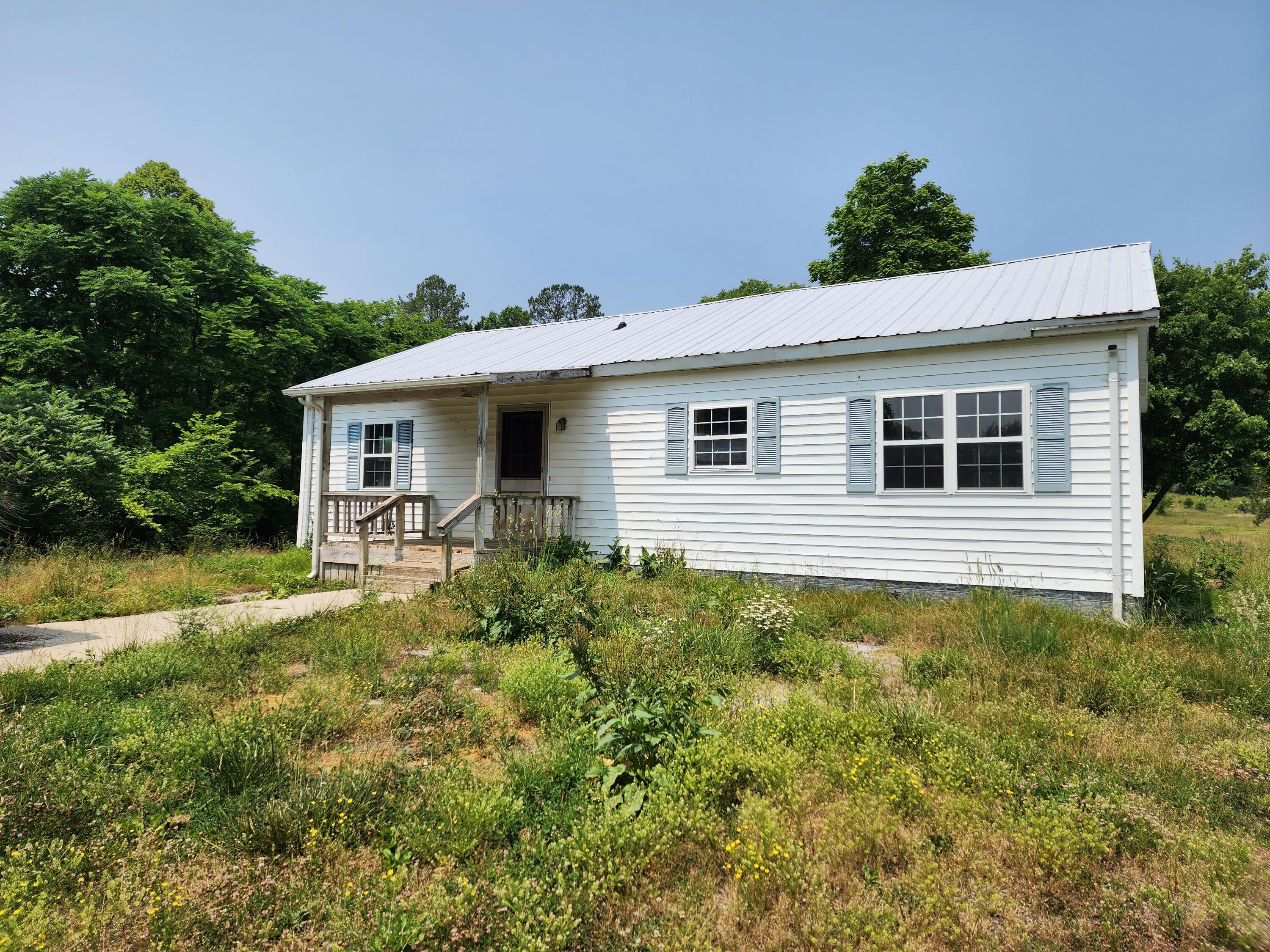 399 Coomer Road Burnside, KY 42519 - Photo 60 of 65 Front of house