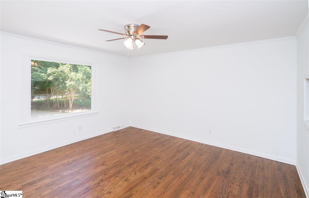 13 Nottingham Road Greenville, SC 29607 - Photo 4 of 23