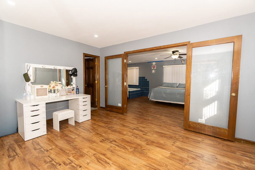 45W962 Plank Road Hampshire, IL 60140 - Photo 18 of 63