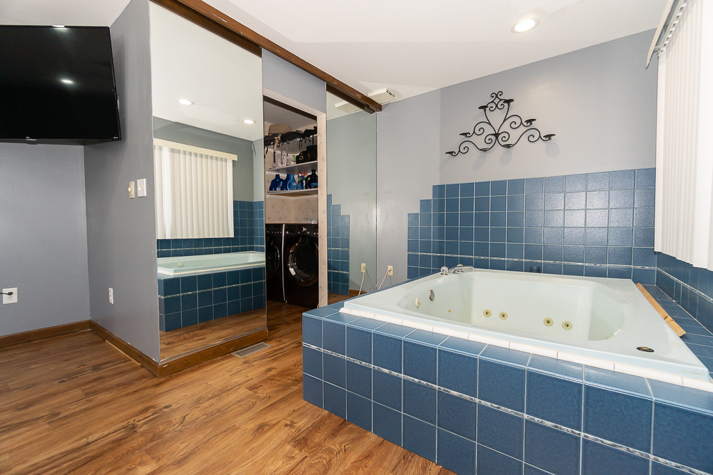 45W962 Plank Road Hampshire, IL 60140 - Photo 20 of 63