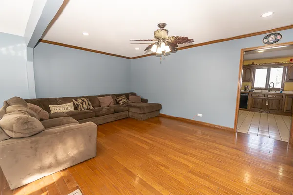 $700,000 | 45W962 Plank Road, Hampshire, IL 60140