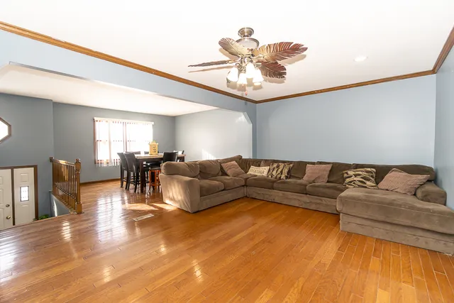 $710,000 | 45W962 Plank Road, Hampshire, IL 60140