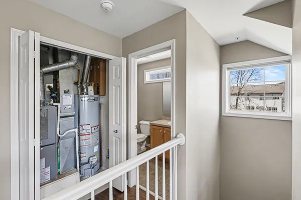 $390,000 | 2904 Barclay Way, Ann Arbor, MI 48105