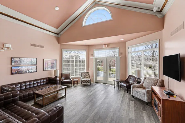 $390,000 | 2904 Barclay Way, Ann Arbor, MI 48105