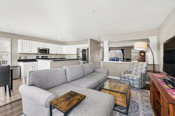 $390,000 | 2904 Barclay Way, Ann Arbor, MI 48105