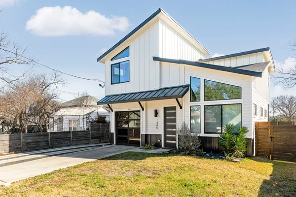 $3,500 | 1405 Perez Street, Unit 1, Austin, TX 78721