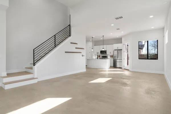 $3,500 | 1405 Perez Street, Unit 1, Austin, TX 78721