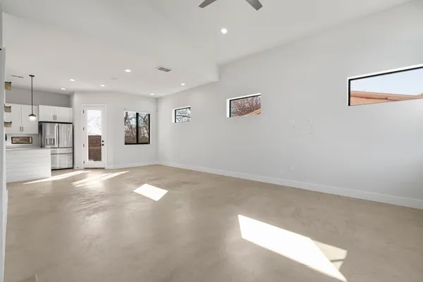 $3,500 | 1405 Perez Street, Unit 1, Austin, TX 78721