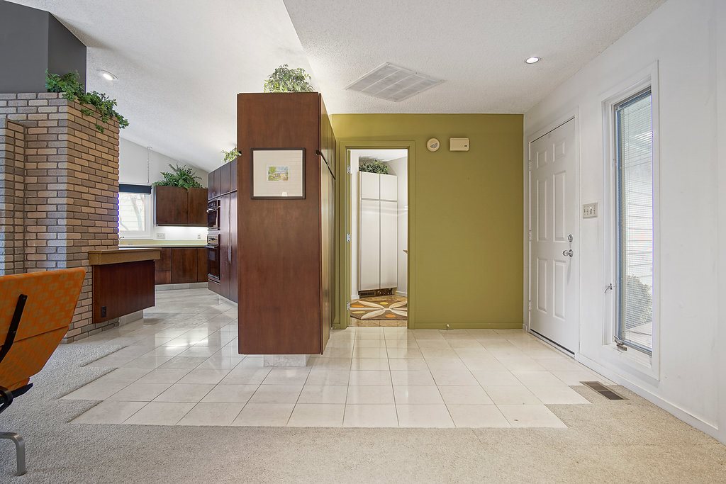 4735 Crystal Ridge Cove Fort Wayne, IN 46835 - Photo 10 of 36 Gallery Image 10