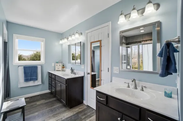 $425,000 | 16362 McGuire Ridge Road, Metamora, IN 47030