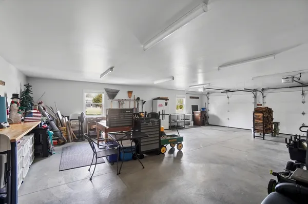 $425,000 | 16362 McGuire Ridge Road, Metamora, IN 47030