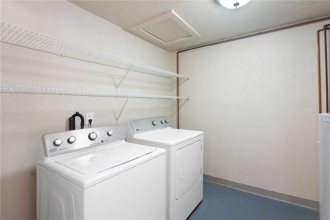 22 Eagle Run, Unit A Warwick, RI 02818 - Photo 27 of 34 Laundry/utility room