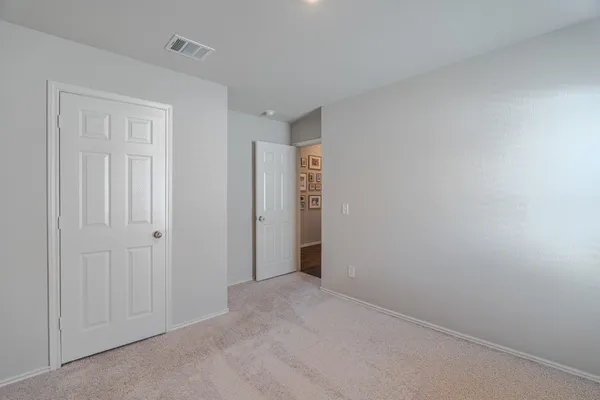 $2,400 | 26106 Halwell Mnr Lane, Spring, TX 77373