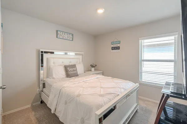 $2,400 | 26106 Halwell Mnr Lane, Spring, TX 77373