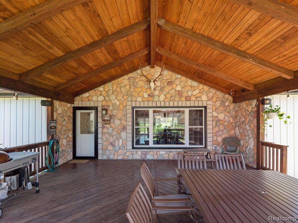 7291 Cedar Lake Road Pinckney, MI 48169 - Photo 7 of 57
