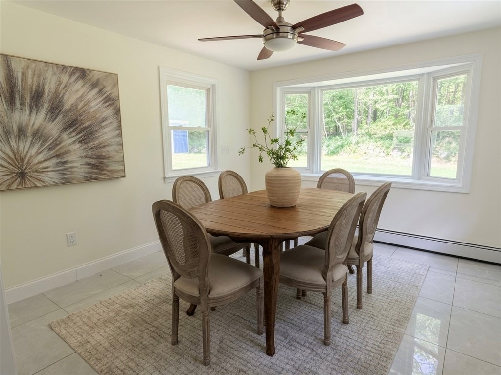 1785 Division Road East Greenwich, RI 02818 - Photo 7 of 33